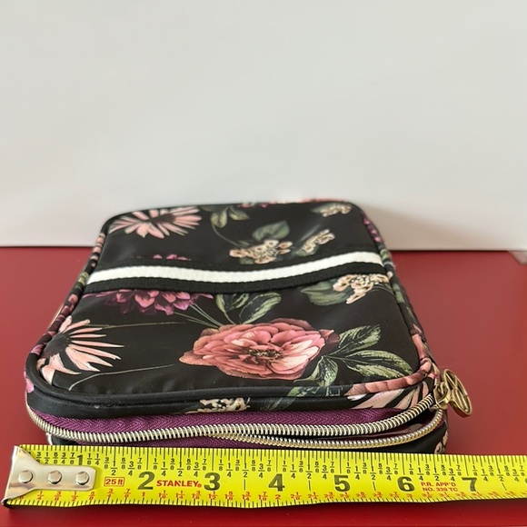 Sonia Kashuk Black Floral Cosmetic Bag - Picture 4 of 6